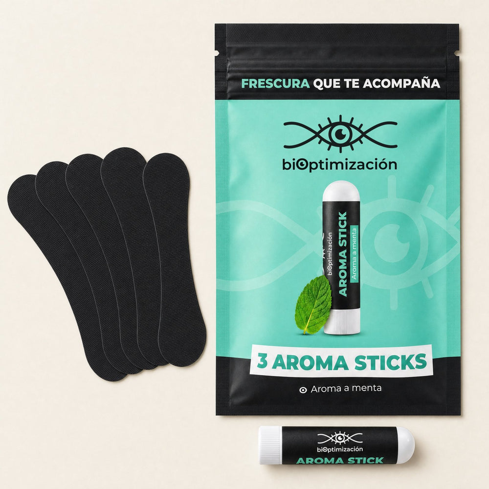 Cinco tiras nasales negras, la bolsita del Nasal Stick y un tubito suelto